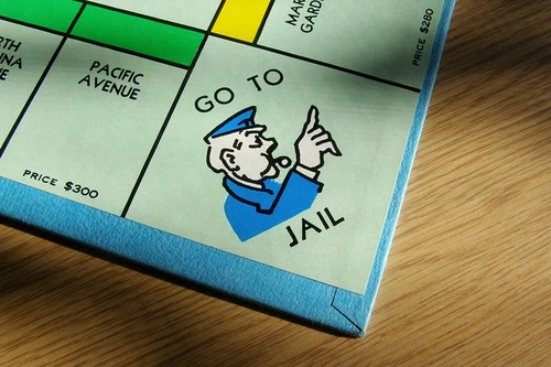 Go-to-jail-monopoly