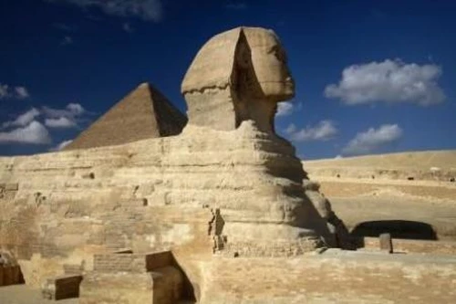 Groeten uit Egypte - We have a history of 5000 years” zei een cursist tegen me, “If change will come in 50 then that is very soon.”