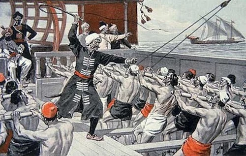 slaves-rowing-ship