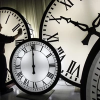 future-of-work-clocks-800x520