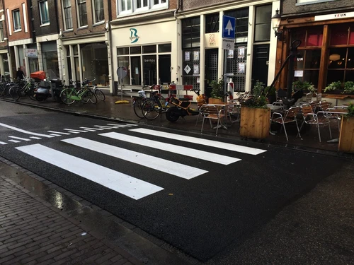 terras haarlemmerdijk