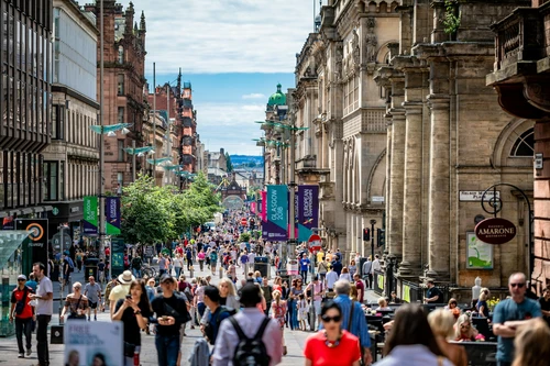 Sunny day on Glasgow Buchanan Streethttps://kraft.photo