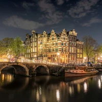 Papiermolensluis in between the Amsterdam canals (c)Reva Group ApS