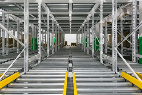 City farm warehouse built on the principle of FIFO